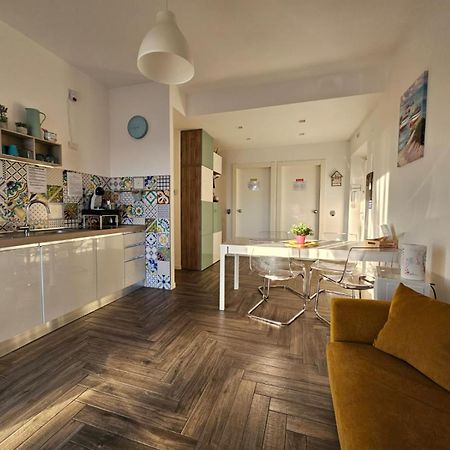 Be Your Home - Guest House Colors Civitavecchia Buitenkant foto