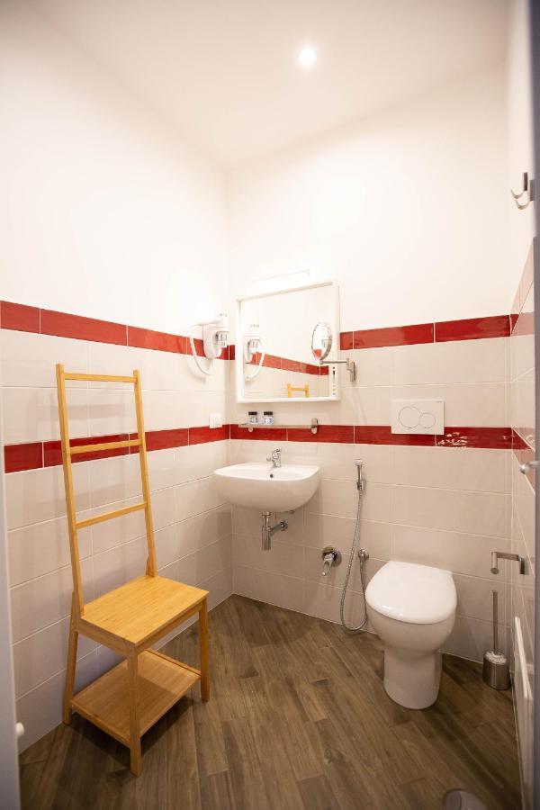 Be Your Home - Guest House Colors Civitavecchia Buitenkant foto