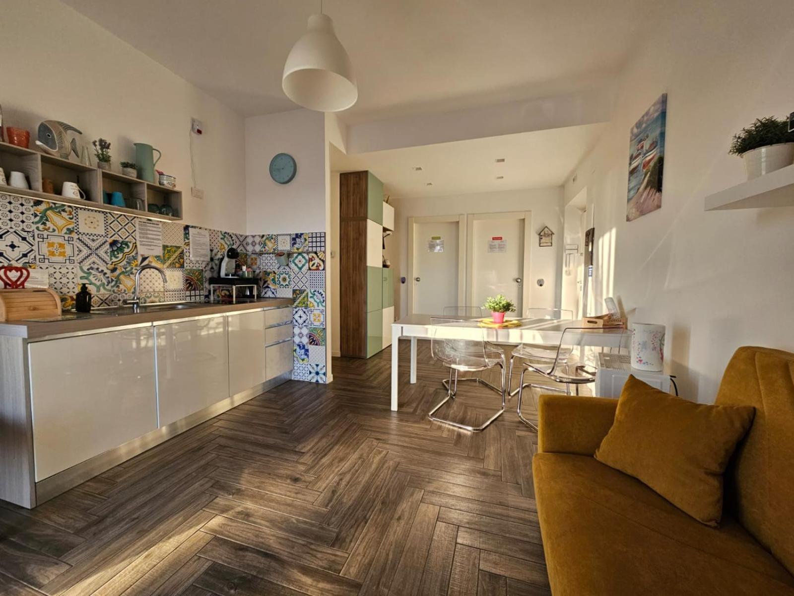 Be Your Home - Guest House Colors Civitavecchia Buitenkant foto