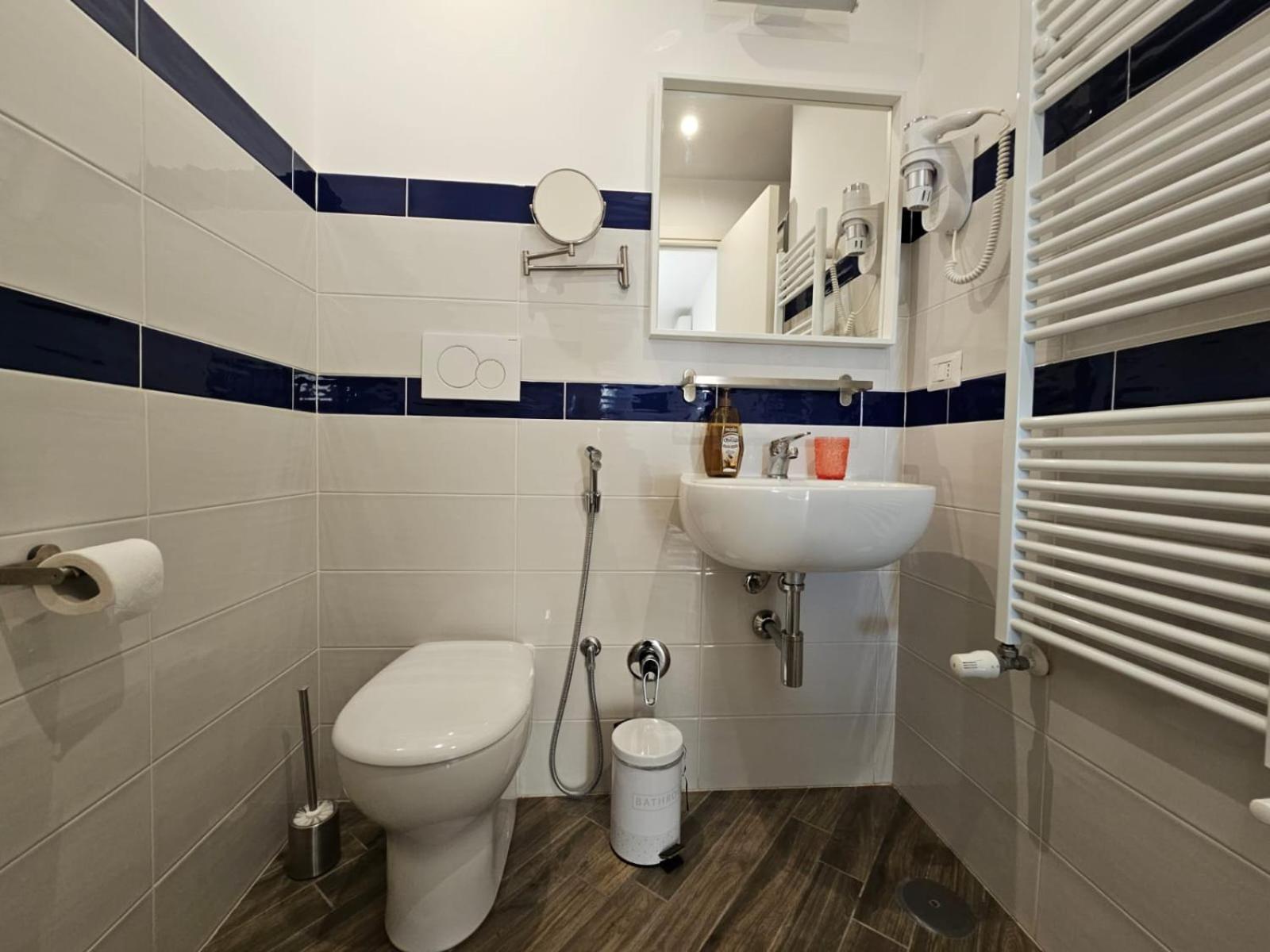 Be Your Home - Guest House Colors Civitavecchia Buitenkant foto